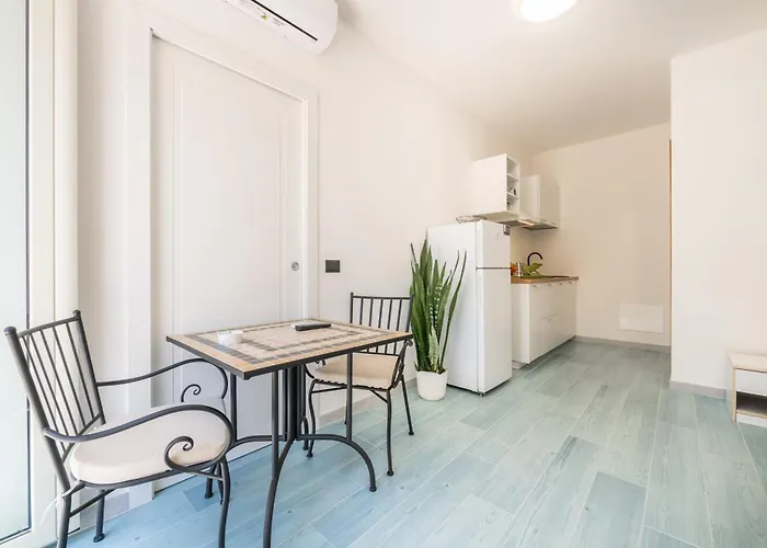 Erica Erica ヴィッラ・サン・ピエトロ