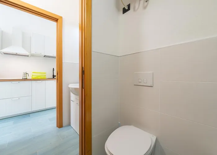 Erica Erica アパート